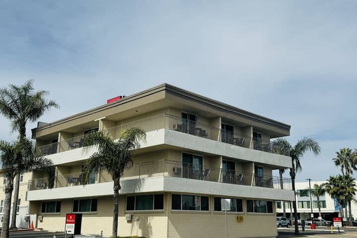 Hotel 90 of 94