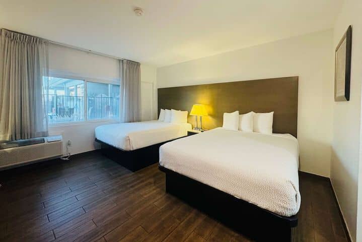 Room 21 of 94